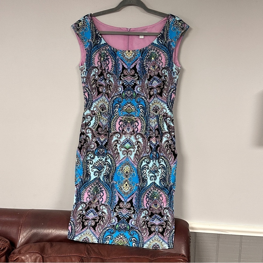 New York & Company Super Cute Art Deco Blues & Pinks Sheath Dress Size 8